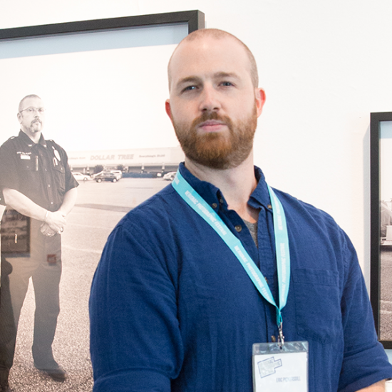 Eric Pickersgill, un photographe qui a traqué les « fake » sur Facebook